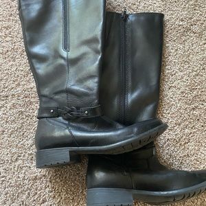 Clarks  Plaza. Impress wide calf leather boot.